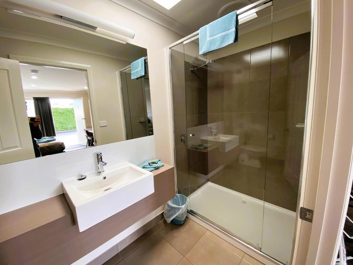 Dalvue Motel Terang Extérieur photo